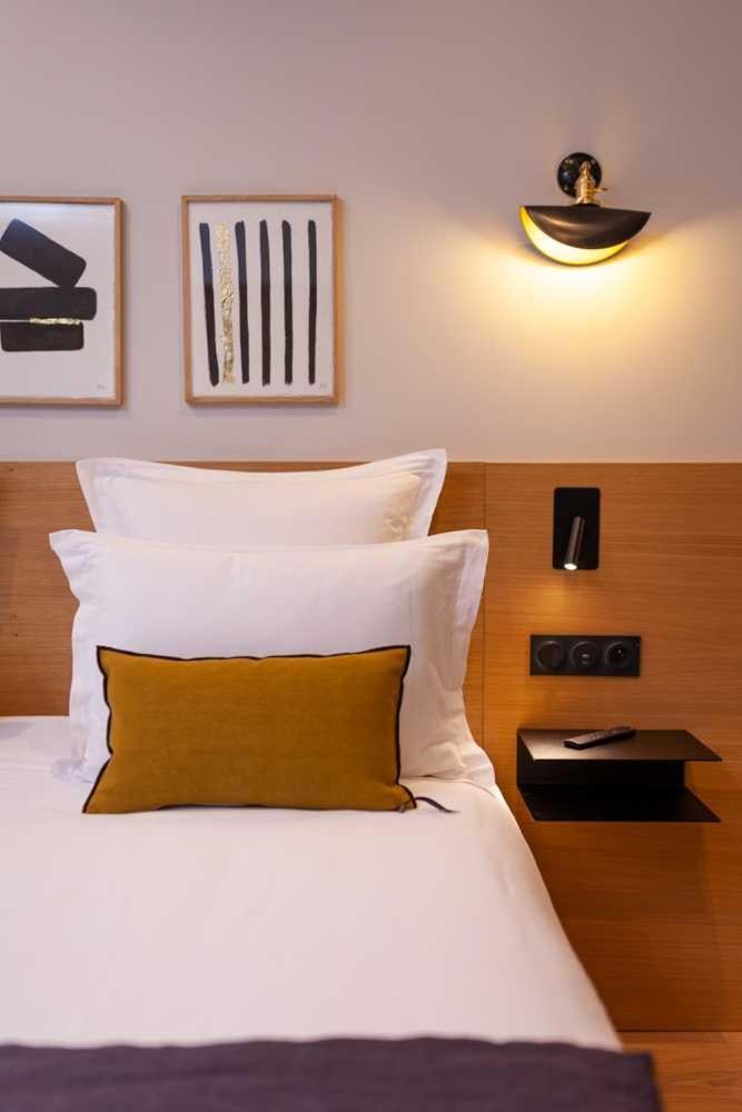 Tinah Paris, Champs Elysees Екстериор снимка